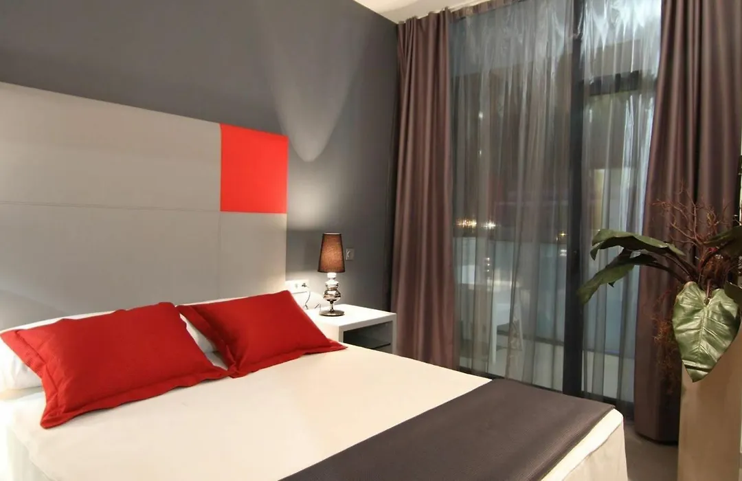 Apolo Suites Rentalmar-1